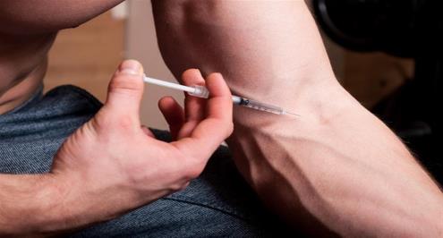 حقن السينثول لتضخيم العضلات.. أطباء يكشفون مخاطرها